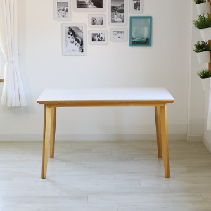 [판매완료] [전시 상품] 1200 북유럽풍 자작나무 멜라민 화이트 사각 식탁 테이블